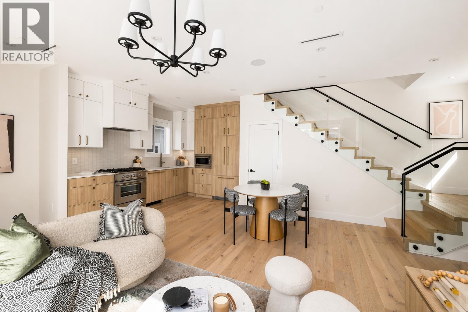 1 3141 E 19 Avenue, Vancouver, British Columbia  V5M 2T2 - Photo 7 - R3114299