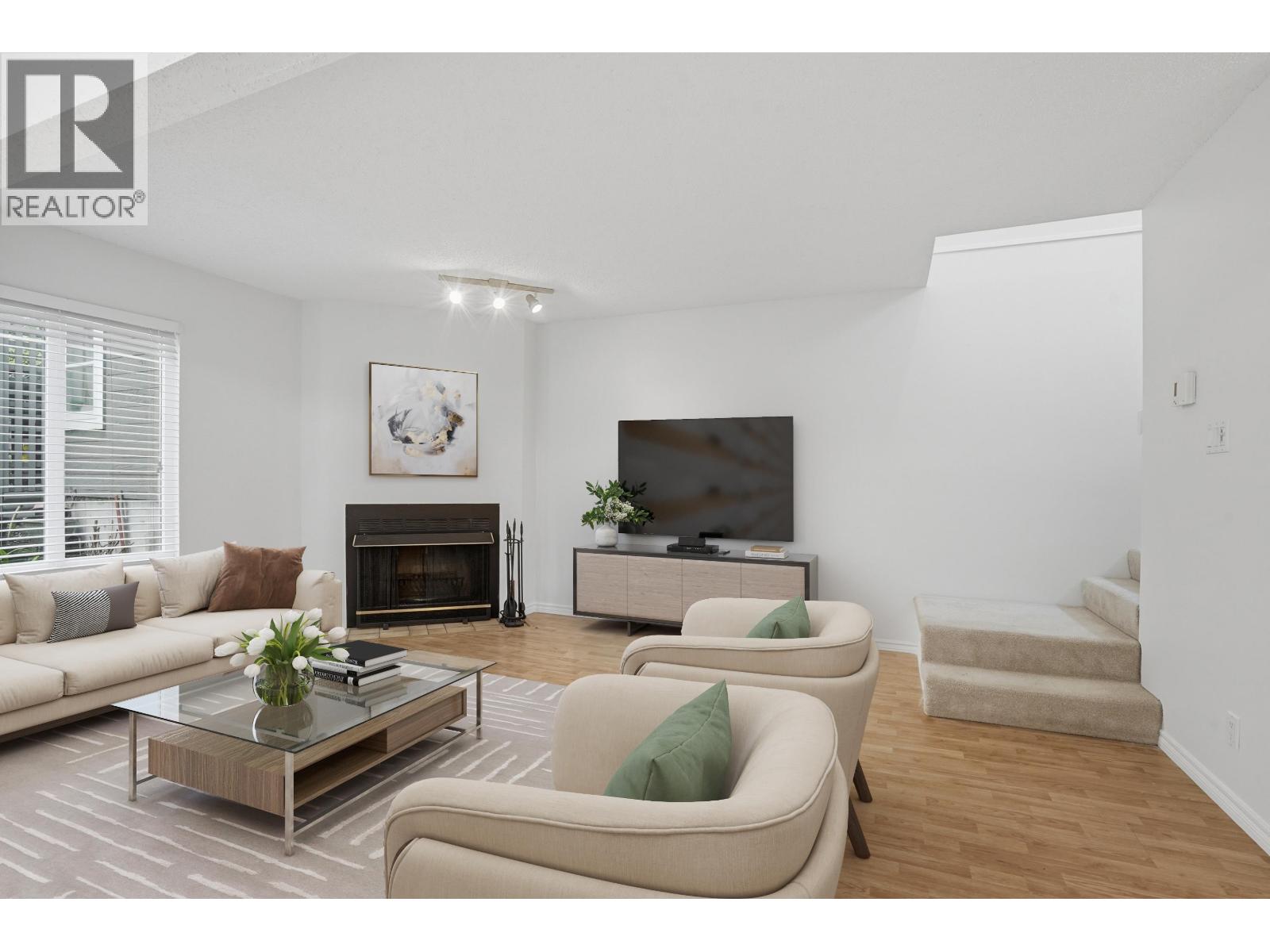 3407 Lynmoor Place, Vancouver, British Columbia  V5S 4G4 - Photo 4 - R3114302