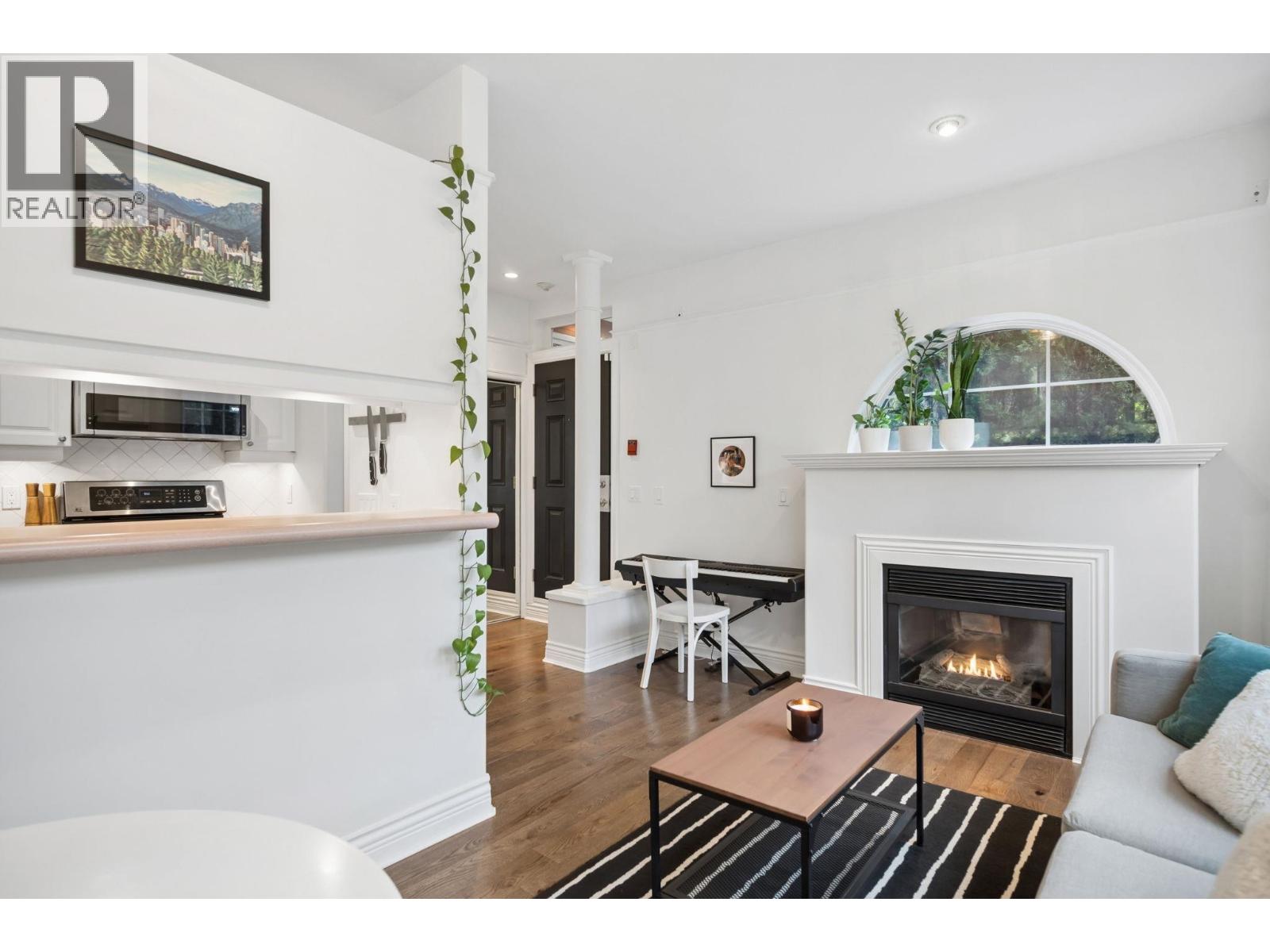 978 W 16th Avenue, Vancouver, British Columbia  V5Z 1T2 - Photo 12 - R3114313