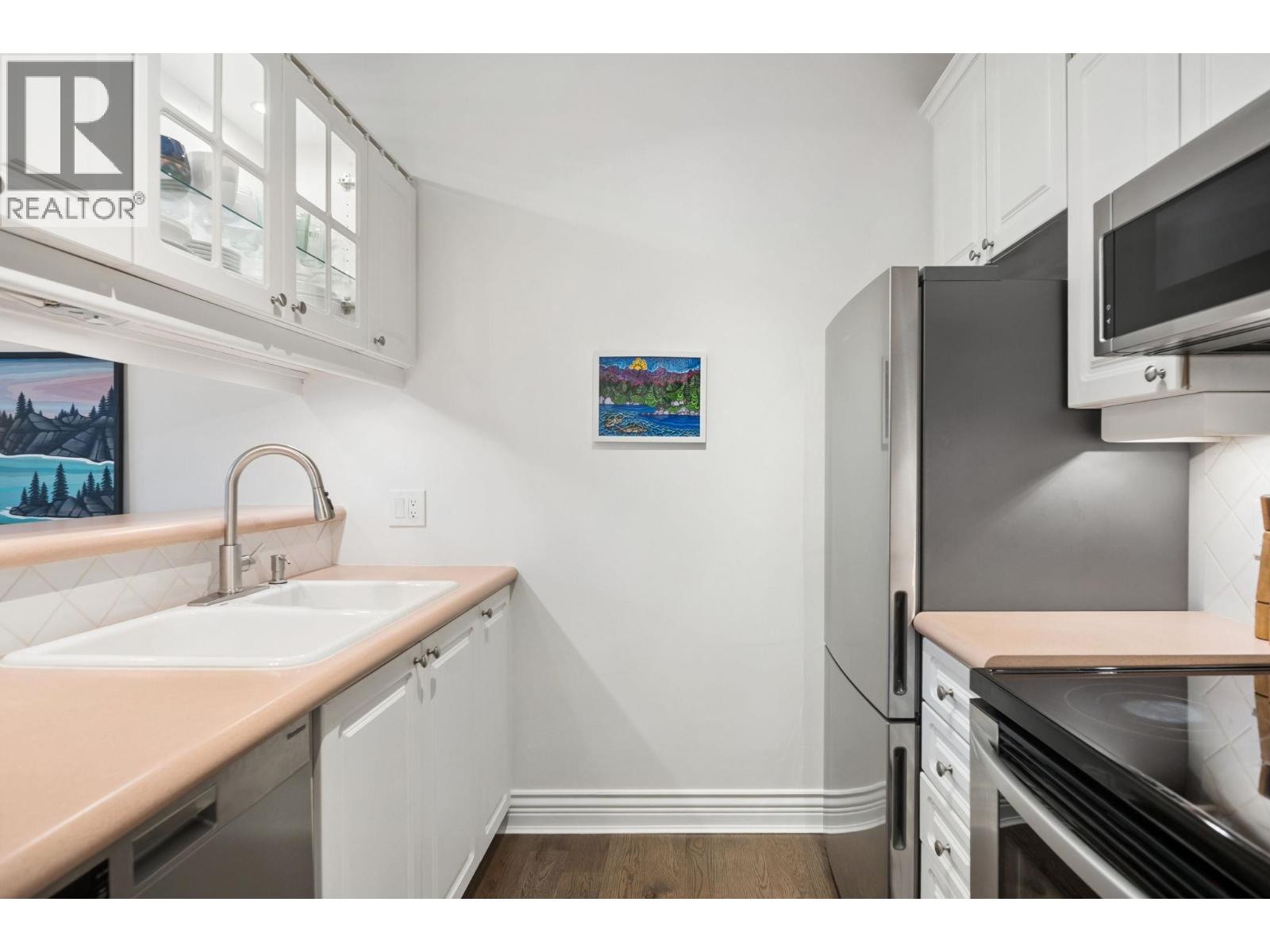 978 W 16th Avenue, Vancouver, British Columbia  V5Z 1T2 - Photo 16 - R3114313