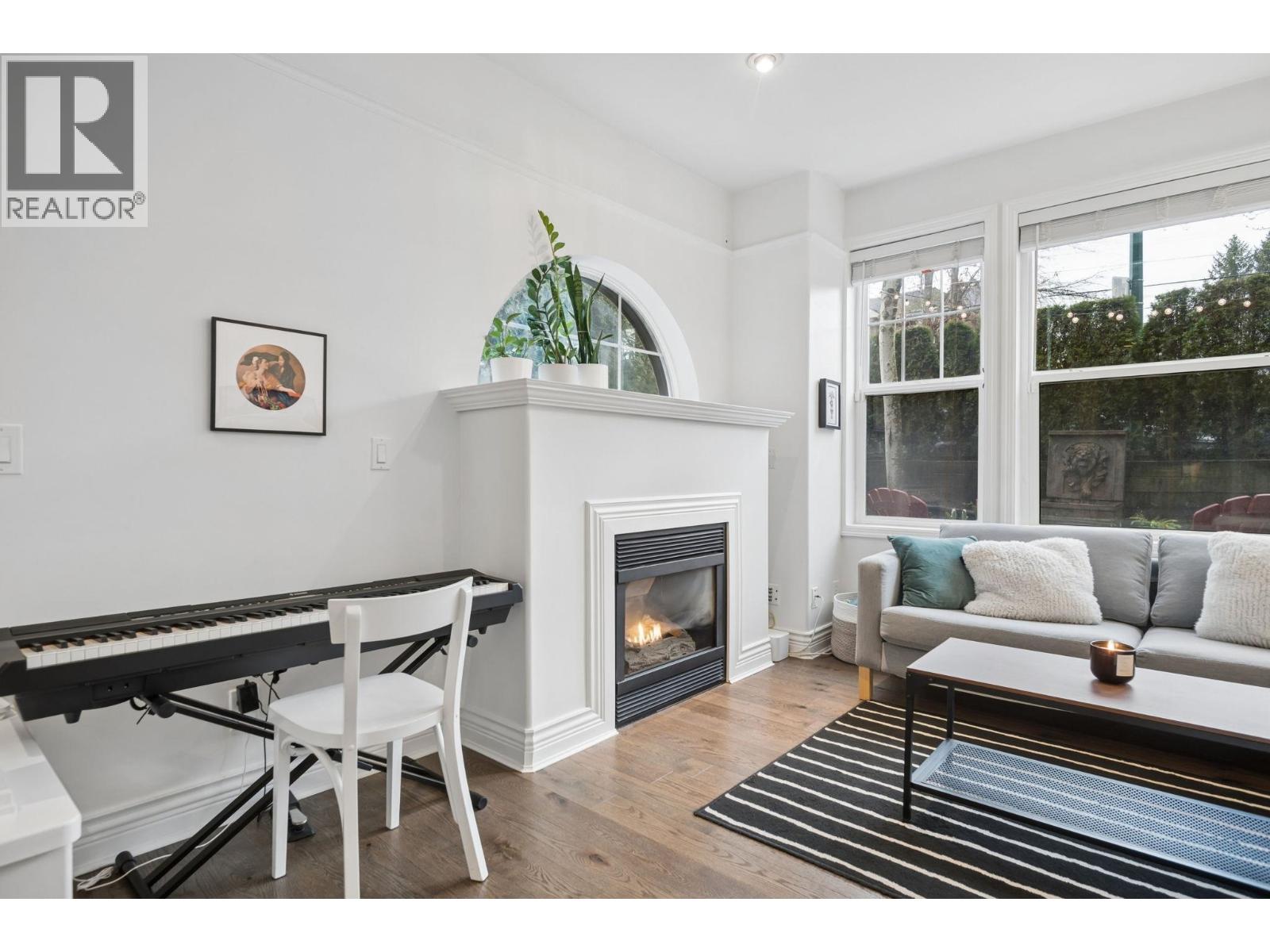 978 W 16th Avenue, Vancouver, British Columbia  V5Z 1T2 - Photo 9 - R3114313