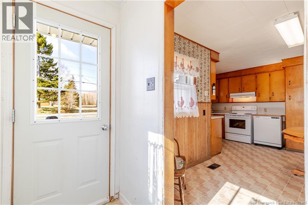 899 Route 102, Swan Creek, New Brunswick  E2V 2Y3 - Photo 4 - NB137254