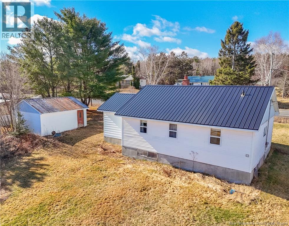 899 Route 102, Swan Creek, New Brunswick  E2V 2Y3 - Photo 28 - NB137254