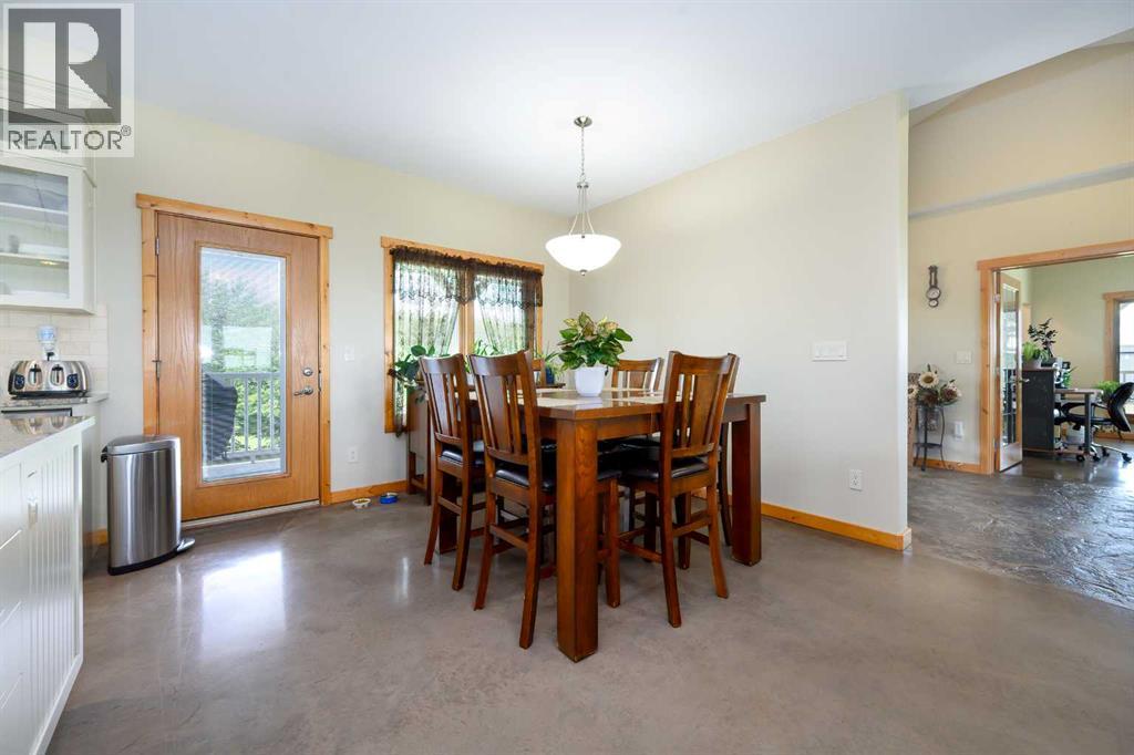 38139 Range Road 265, Rural Red Deer County, Alberta  T4E 0Z3 - Photo 8 - A2248584