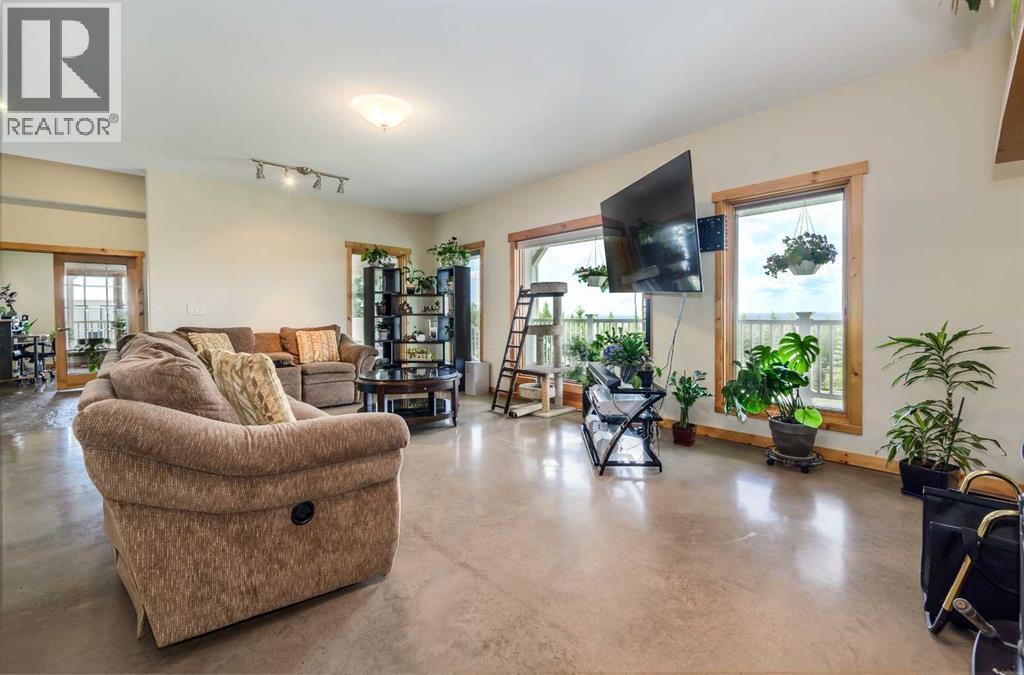 38139 Range Road 265, Rural Red Deer County, Alberta  T4E 0Z3 - Photo 14 - A2248584