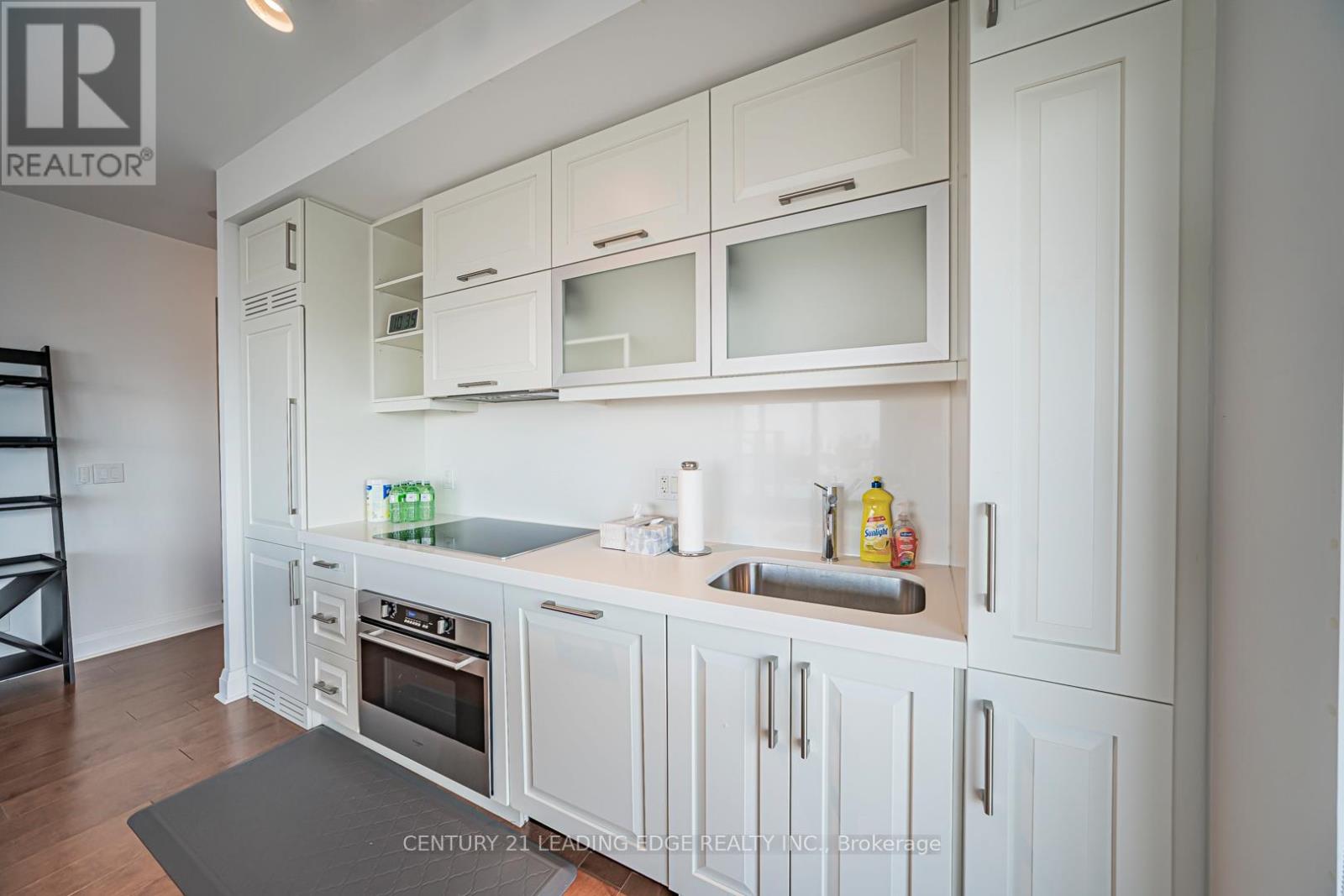 2104 - 1080 Bay Street, Toronto, Ontario  M5S 0A5 - Photo 13 - C13024554