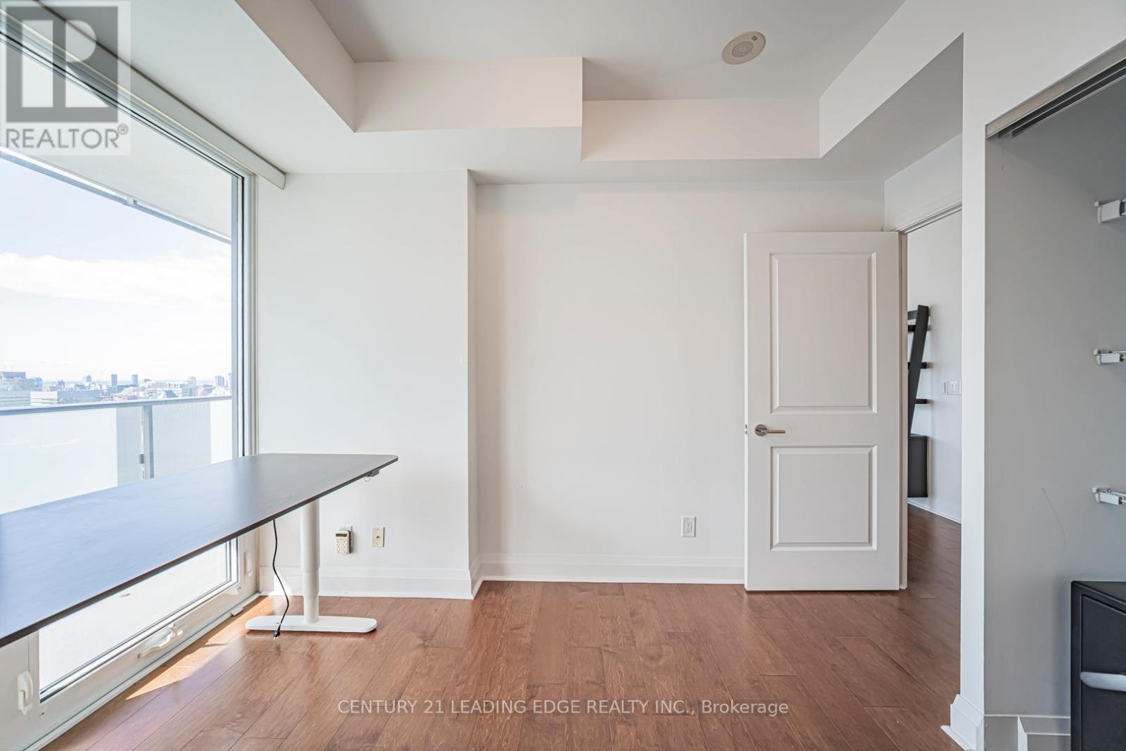 2104 - 1080 Bay Street, Toronto, Ontario  M5S 0A5 - Photo 17 - C13024554