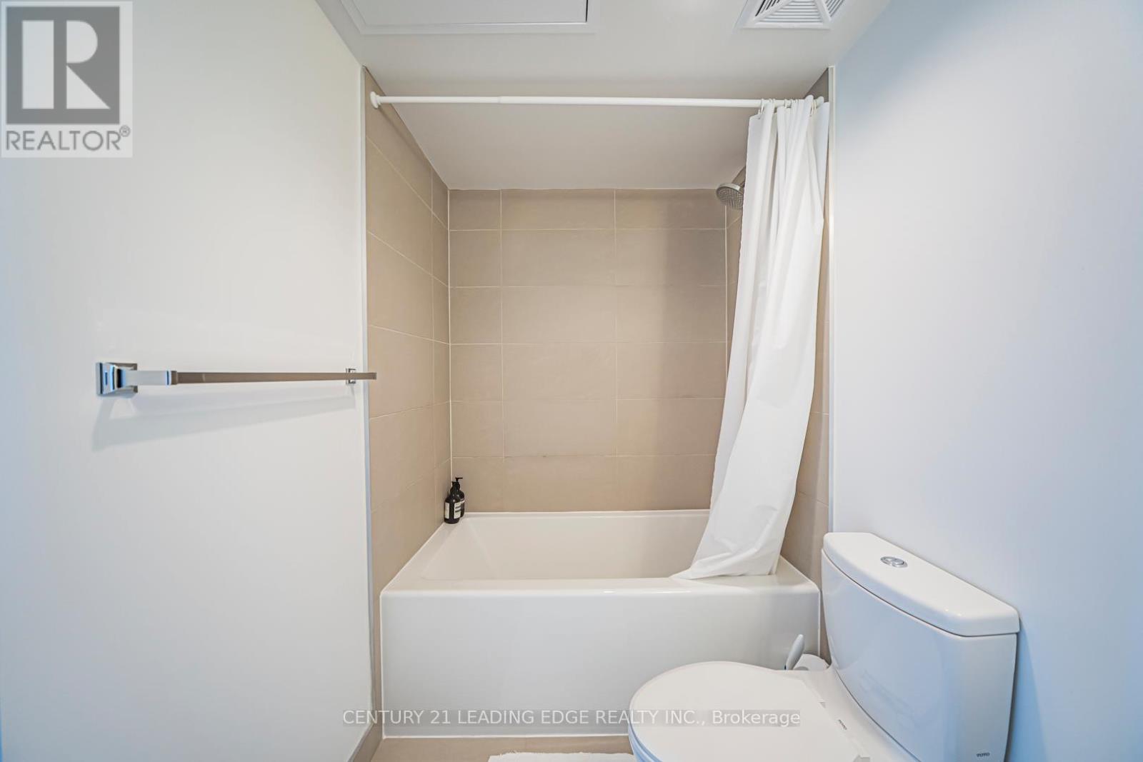 2104 - 1080 Bay Street, Toronto, Ontario  M5S 0A5 - Photo 29 - C13024554