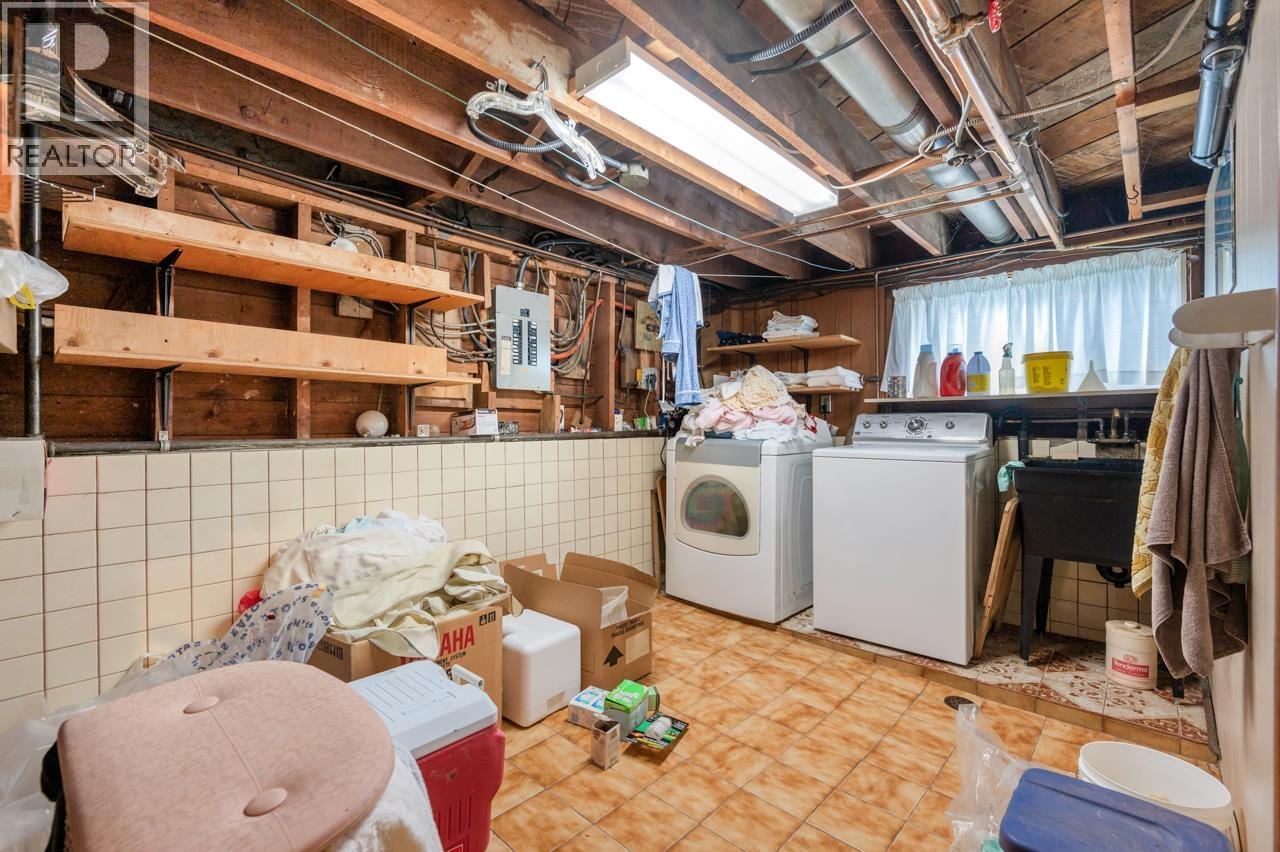 5432 Laurel Street, Burnaby, British Columbia  V5G 1N2 - Photo 24 - R3112237