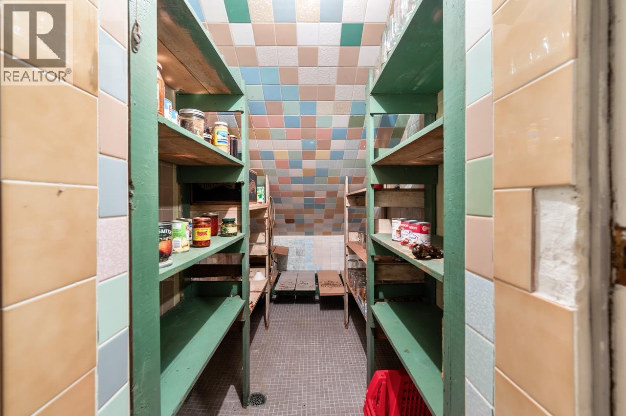 5432 Laurel Street, Burnaby, British Columbia  V5G 1N2 - Photo 25 - R3112237