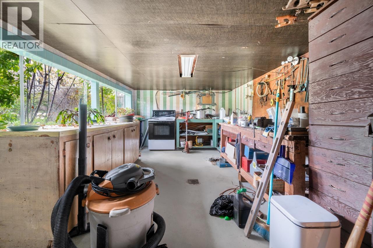 5432 Laurel Street, Burnaby, British Columbia  V5G 1N2 - Photo 23 - R3112237