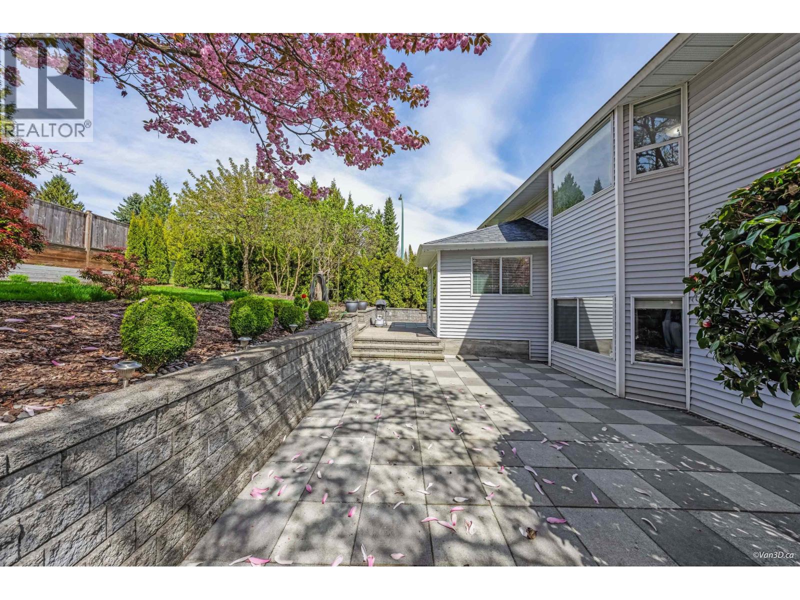 532 Riverview Crescent, Coquitlam, British Columbia  V3C 5A7 - Photo 36 - R3114288