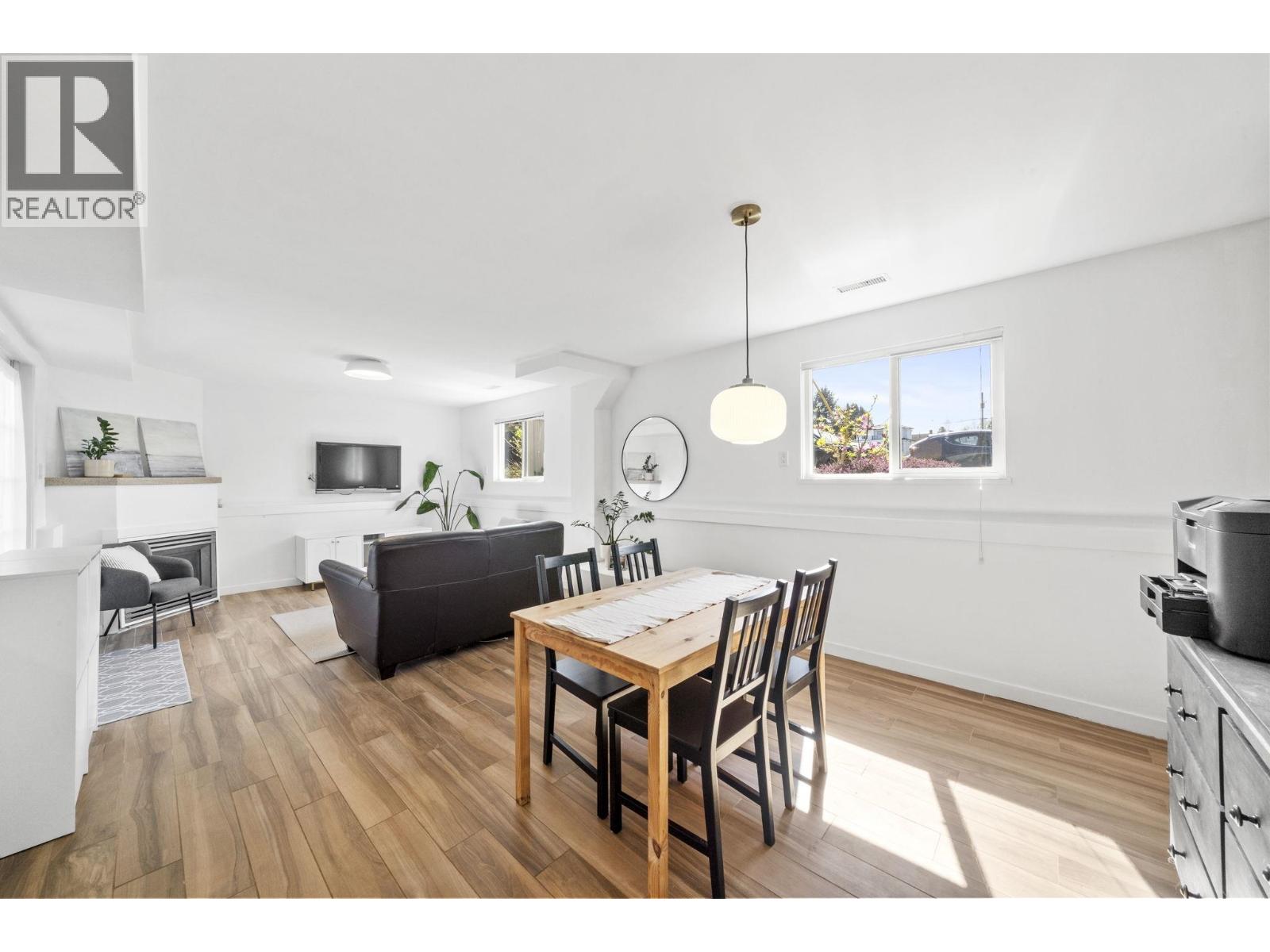 5111 Laurel Street, Burnaby, British Columbia  V5G 1M8 - Photo 21 - R3114303