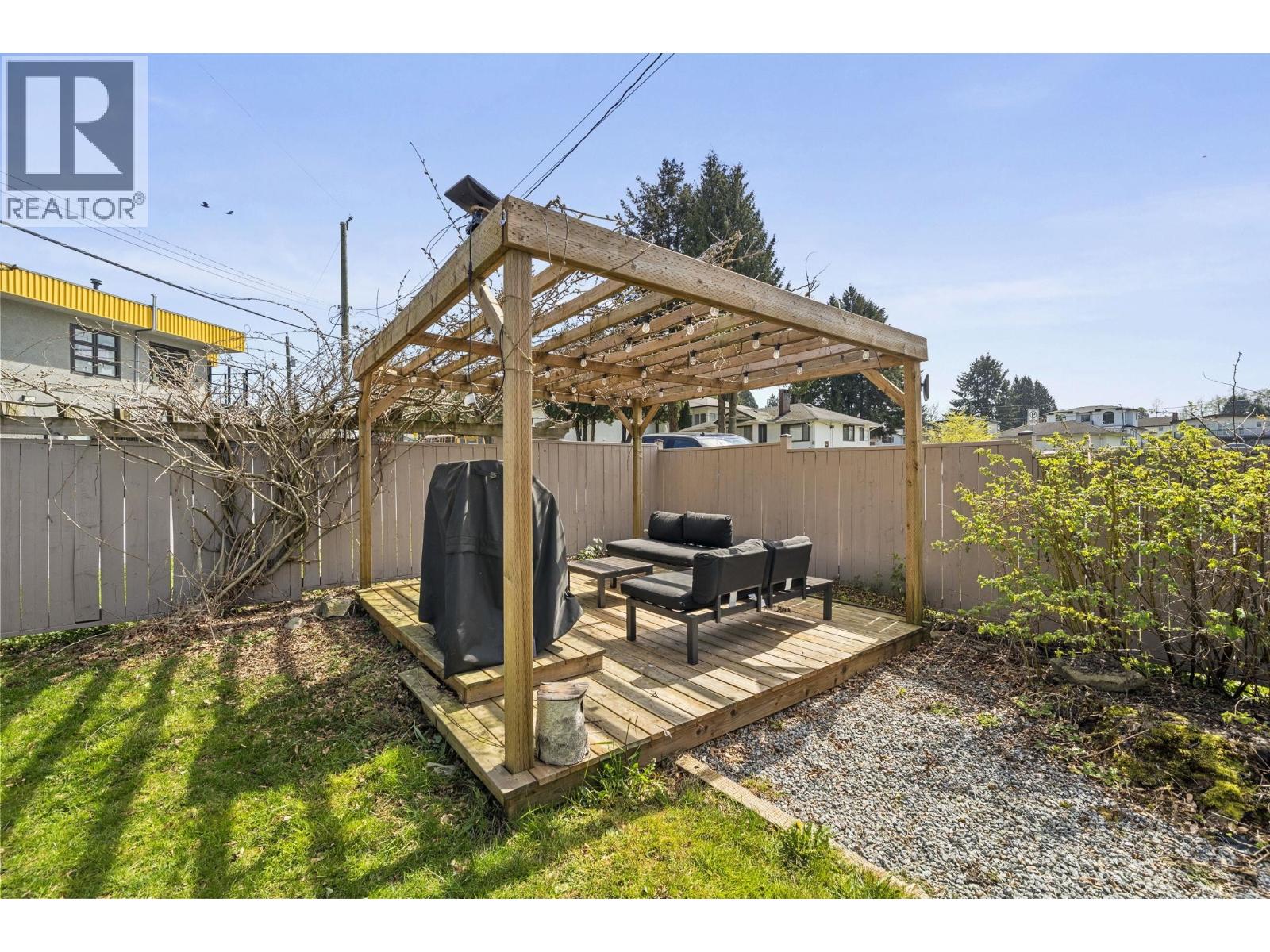 5111 Laurel Street, Burnaby, British Columbia  V5G 1M8 - Photo 31 - R3114303