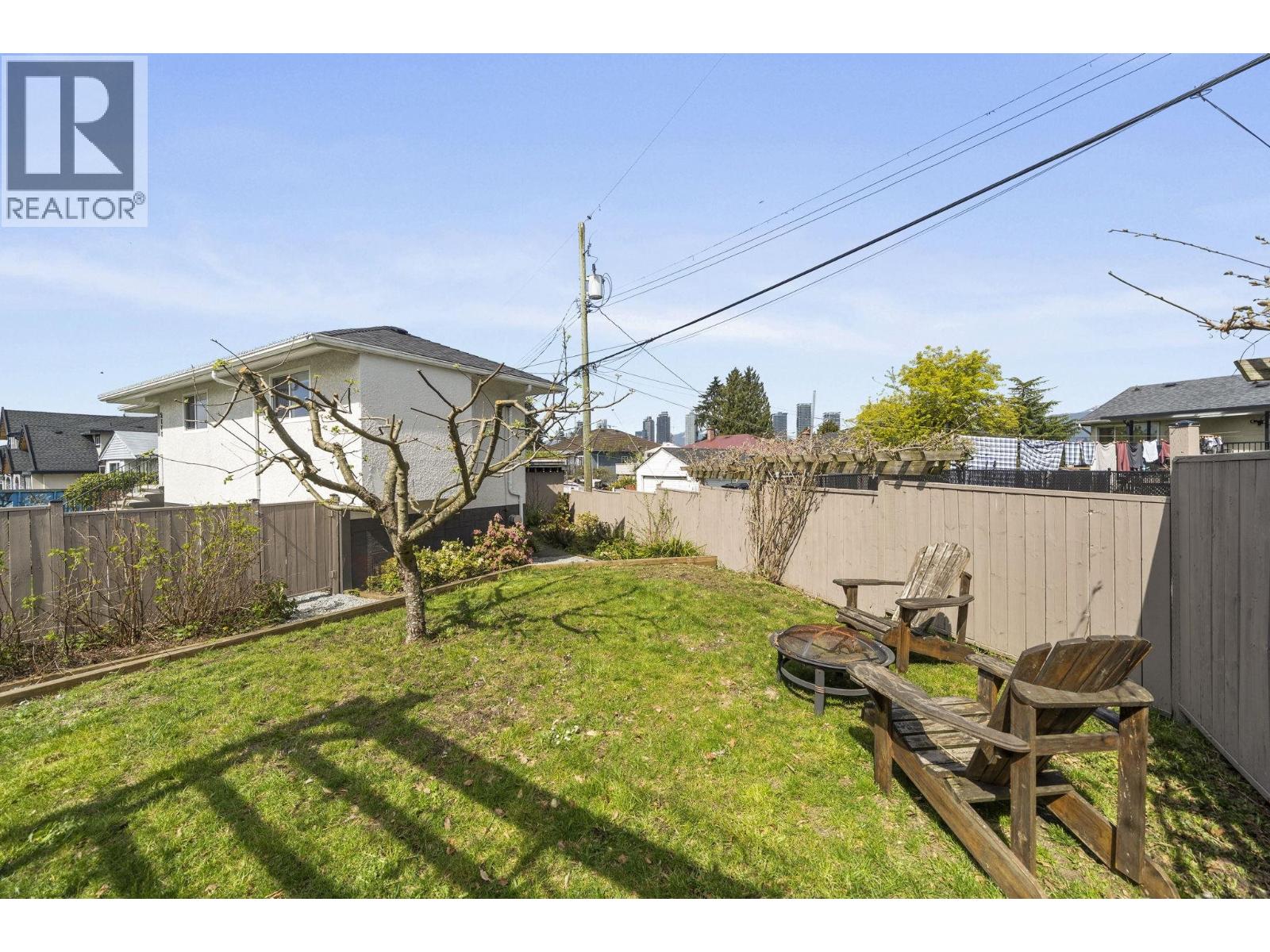 5111 Laurel Street, Burnaby, British Columbia  V5G 1M8 - Photo 32 - R3114303