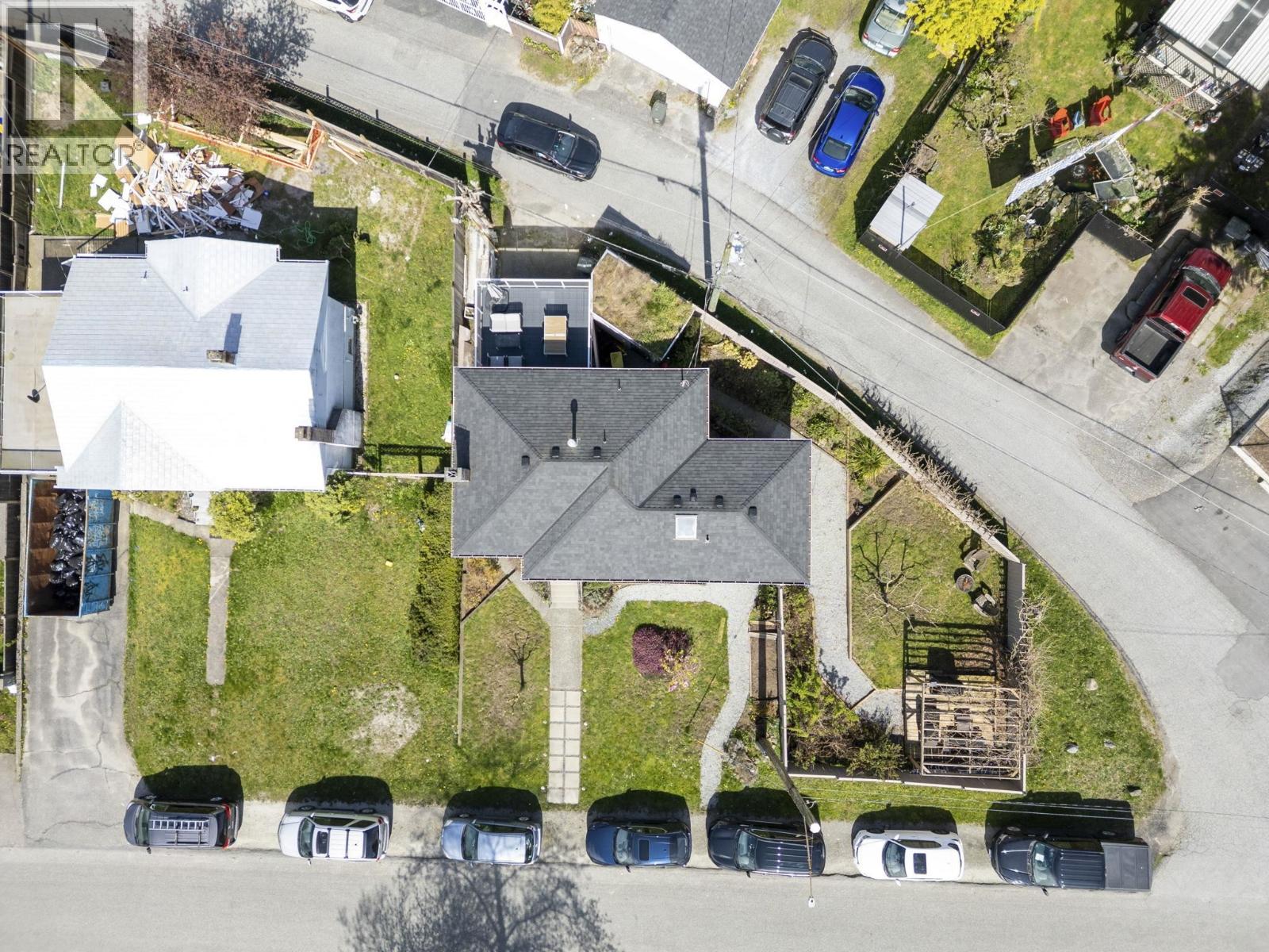 5111 Laurel Street, Burnaby, British Columbia  V5G 1M8 - Photo 34 - R3114303