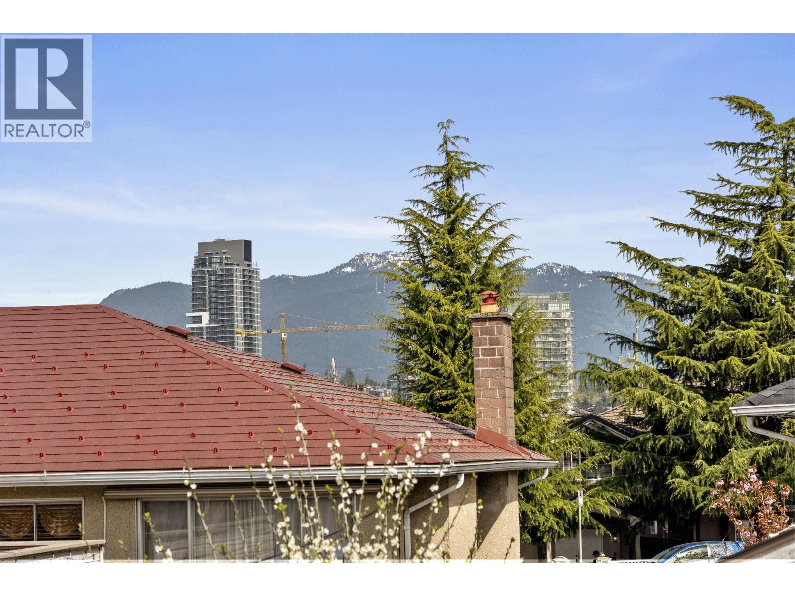 5111 Laurel Street, Burnaby, British Columbia  V5G 1M8 - Photo 38 - R3114303