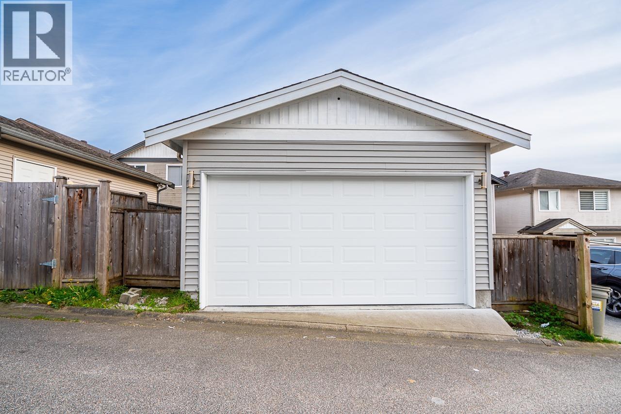 24365 102a Avenue, Maple Ridge, British Columbia  V2W 2E3 - Photo 37 - R3114331