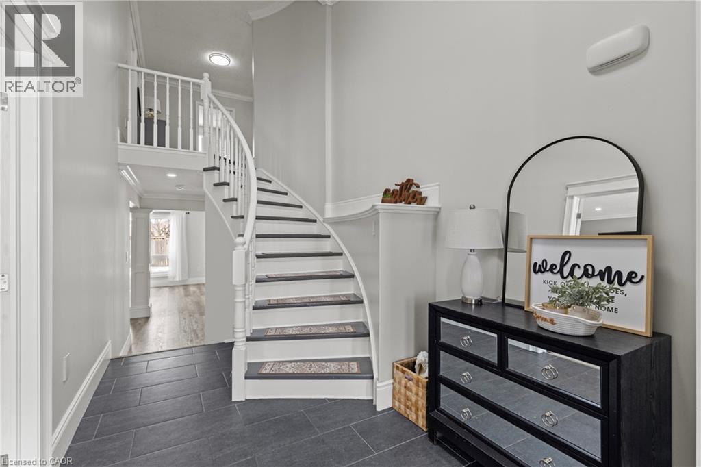 27 Barbara Court, Hamilton, Ontario  L8W 2M1 - Photo 4 - 40804846