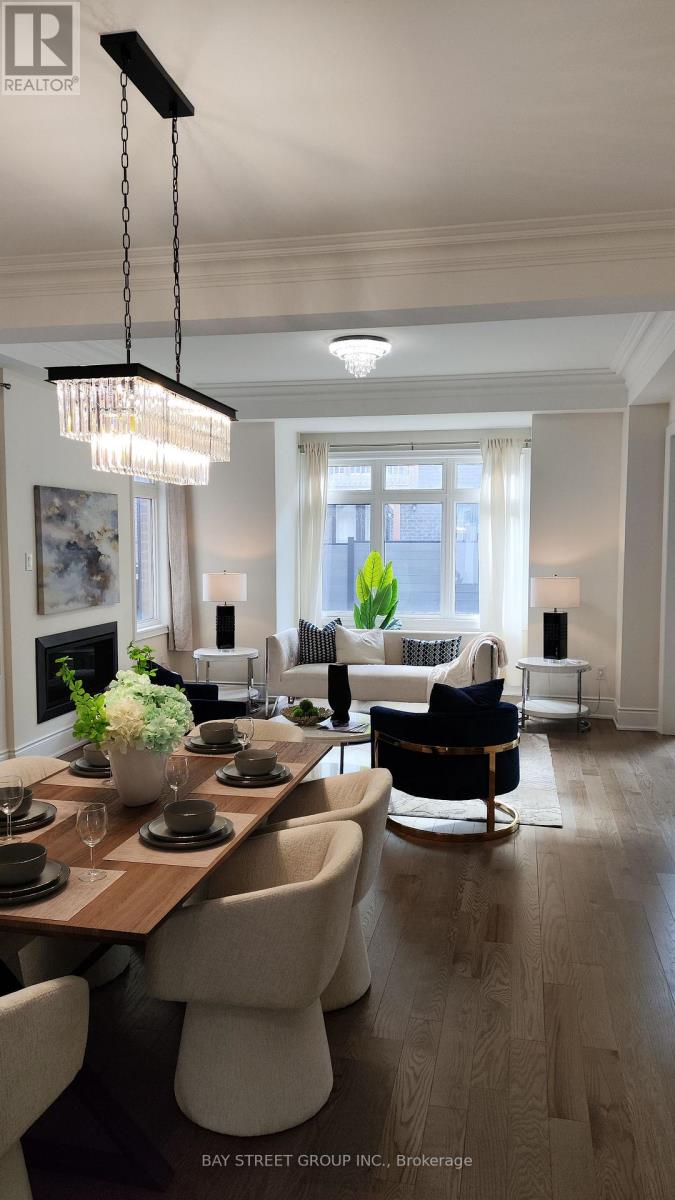 40 Meteorite Street, Richmond Hill, Ontario  L4C 4L9 - Photo 10 - N13023354