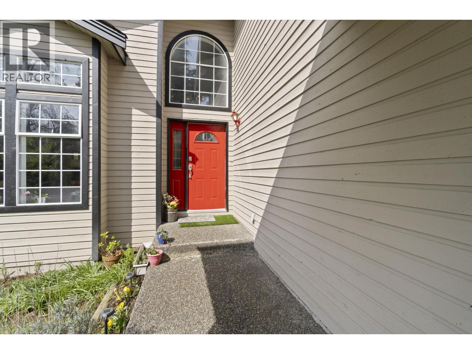 1618 Draycott Road, North Vancouver, British Columbia  V7J 1W4 - Photo 3 - R3114312