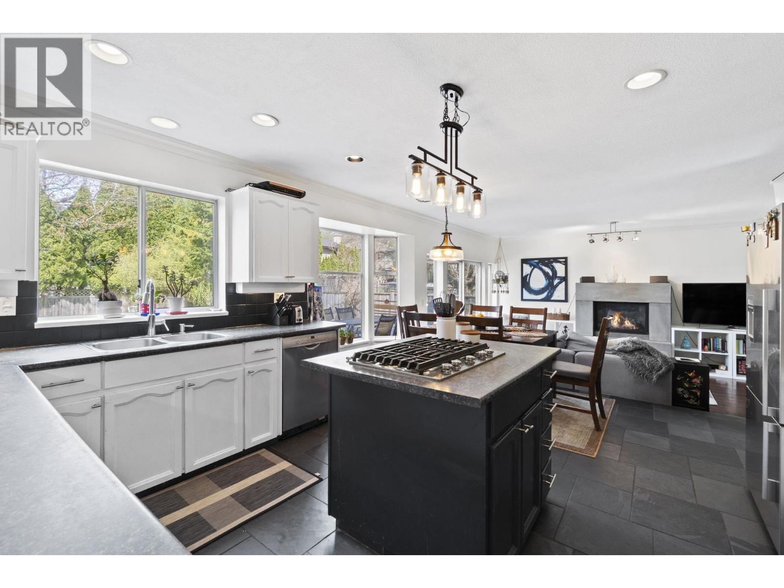 1618 Draycott Road, North Vancouver, British Columbia  V7J 1W4 - Photo 14 - R3114312