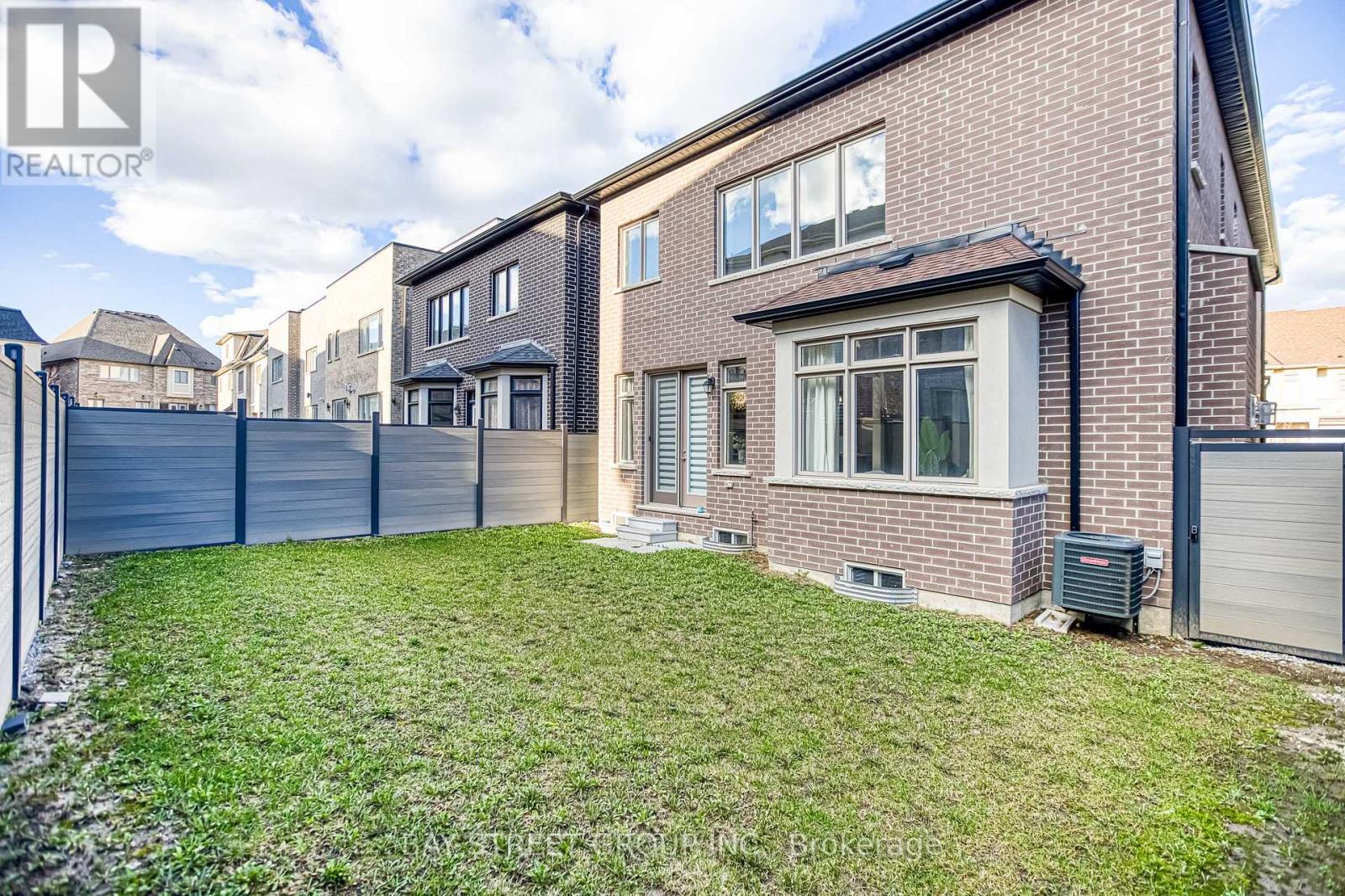 40 Meteorite Street, Richmond Hill, Ontario  L4C 4L9 - Photo 48 - N13023354