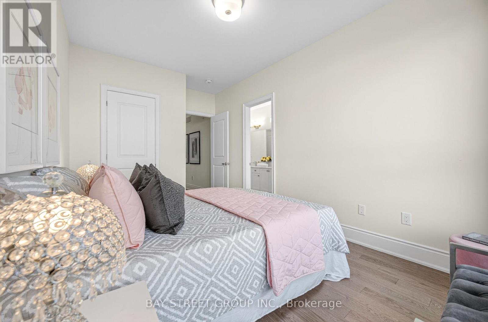 40 Meteorite Street, Richmond Hill, Ontario  L4C 4L9 - Photo 46 - N13023354