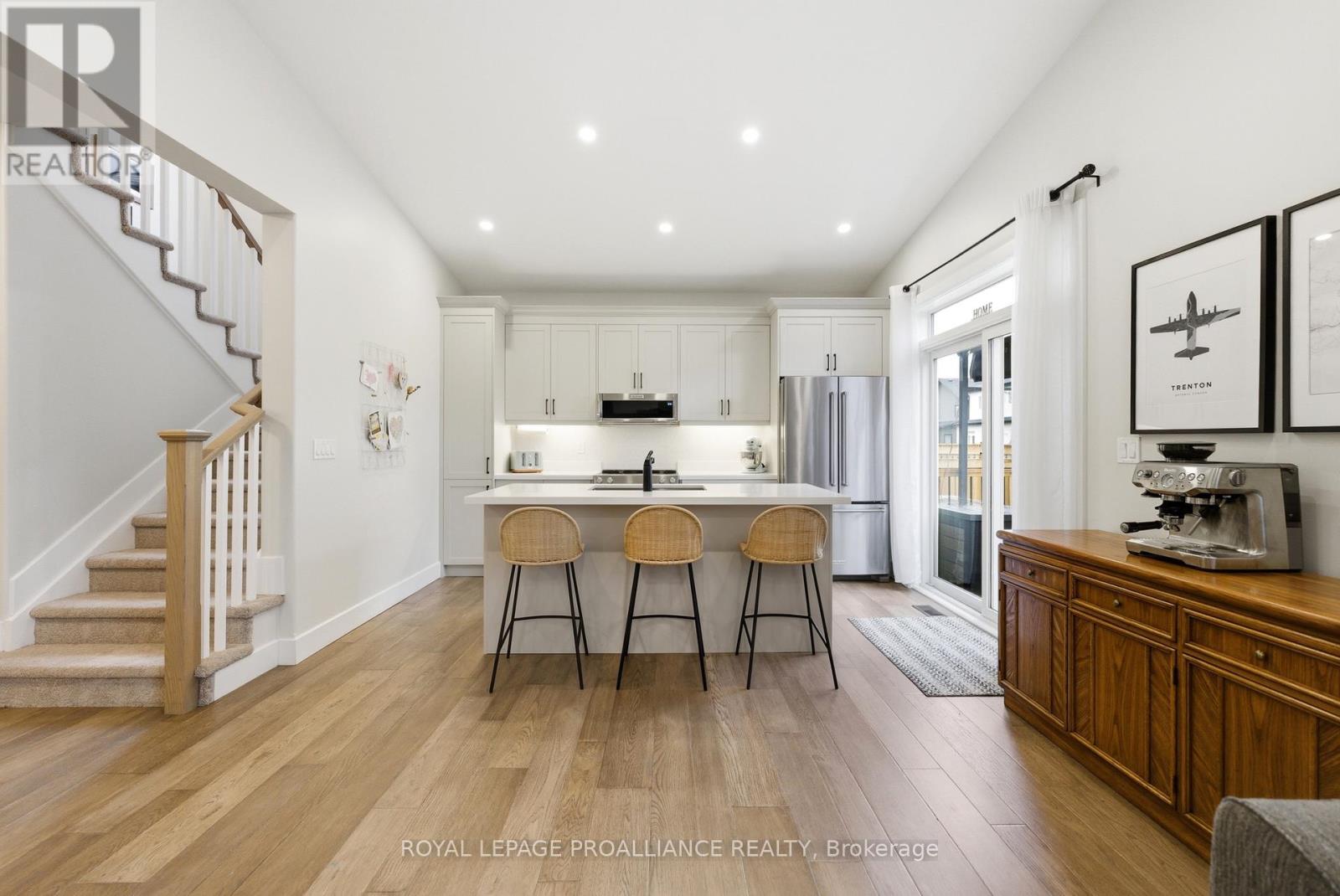 84 Potter Drive, Loyalist, Ontario  K0H 2H0 - Photo 11 - X13027358