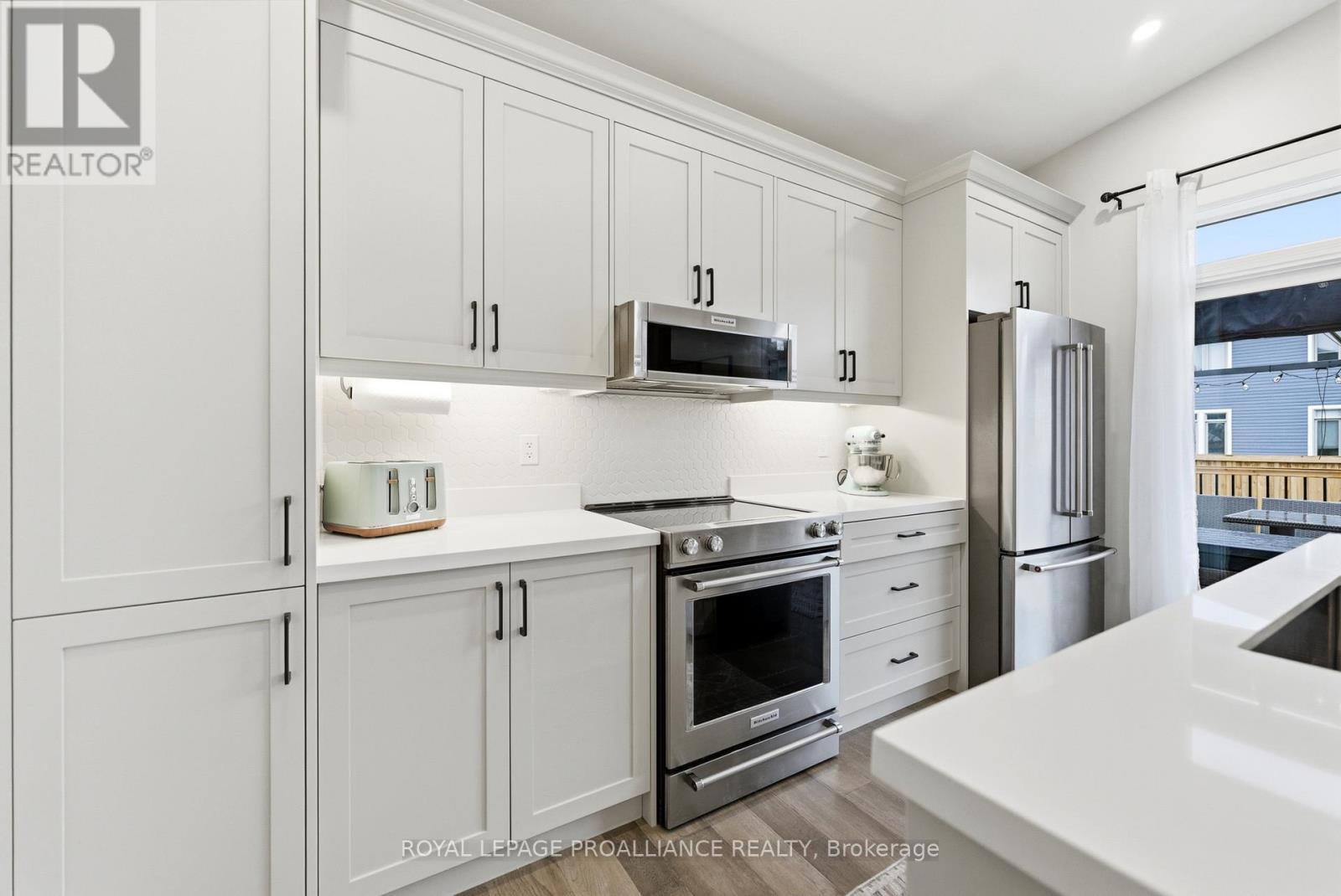 84 Potter Drive, Loyalist, Ontario  K0H 2H0 - Photo 8 - X13027358