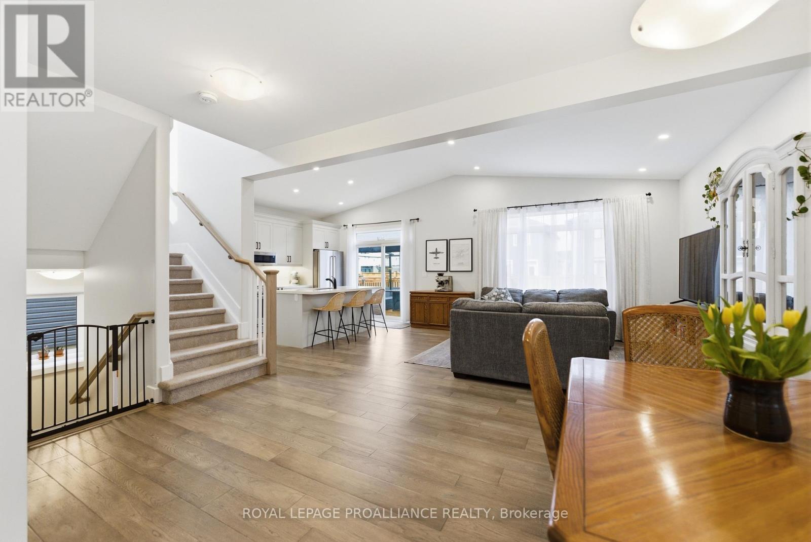 84 Potter Drive, Loyalist, Ontario  K0H 2H0 - Photo 3 - X13027358