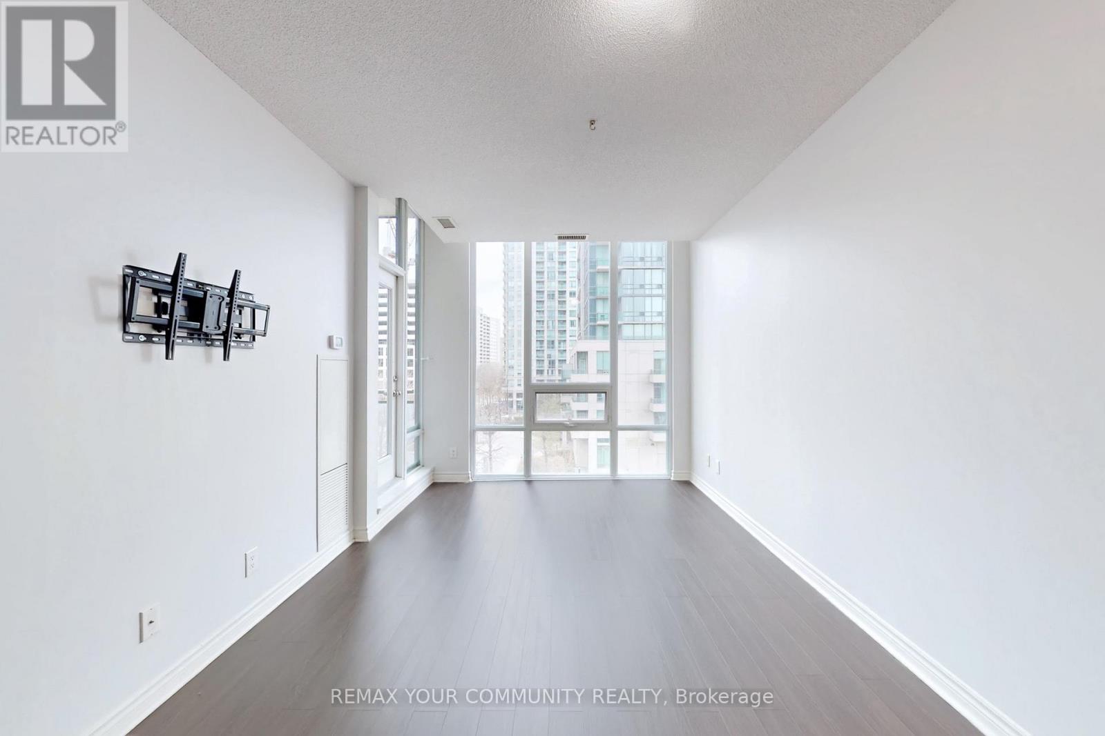 316 - 3525 Kariya Drive, Mississauga, Ontario  L5B 0C2 - Photo 4 - W13027606