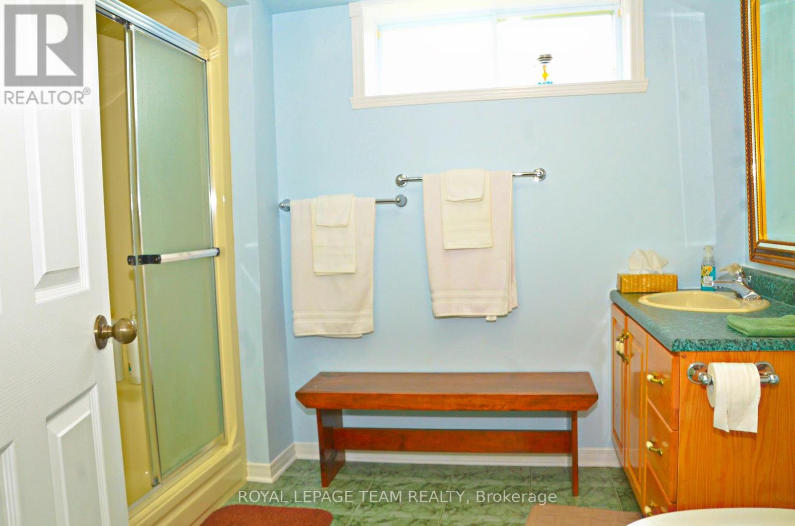 11708 Breezewood Avenue S, South Dundas, Ontario  K0C 1X0 - Photo 24 - X13009868