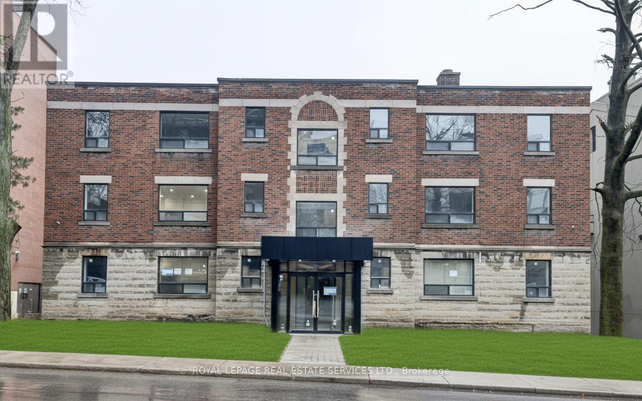 305 - 20 DUKE STREET, Hamilton, Ontario