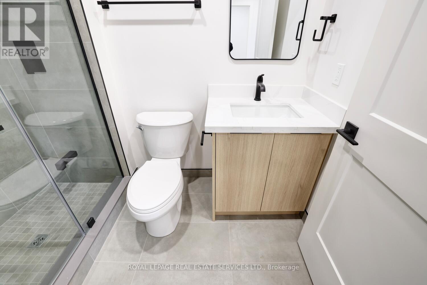 305 - 20 Duke Street, Hamilton (Durand), Ontario  L8P 1X1 - Photo 8 - X13027648