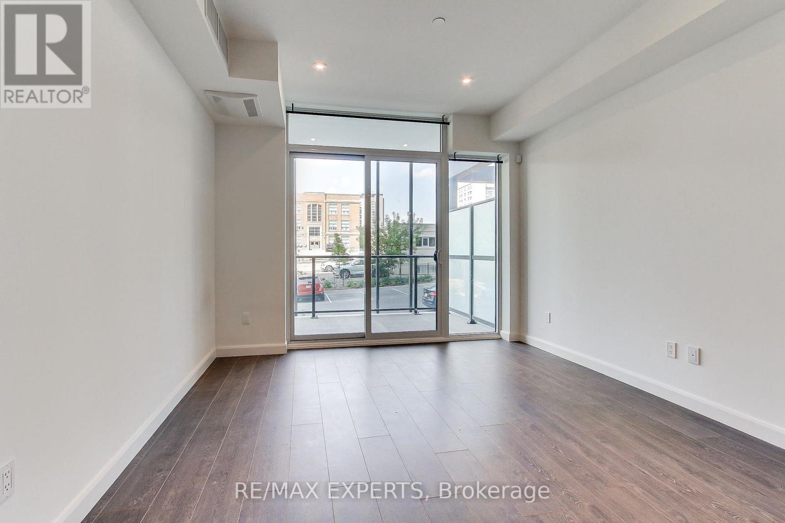 103 - 741 King Street, Kitchener, Ontario  N2G 0E9 - Photo 21 - X13027654