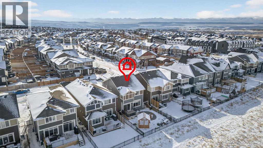 188 Sunrise Common, Cochrane, Alberta  T4C 2R9 - Photo 4 - A2281568