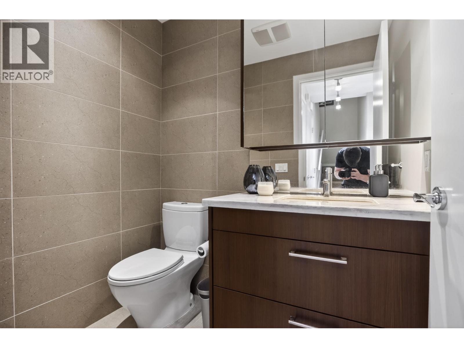 112 W 1st Avenue, Vancouver, British Columbia  V5Y 0H5 - Photo 18 - R3112478