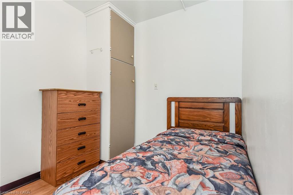 20 Elliott Street, Cambridge, Ontario  N1R 2J2 - Photo 26 - 40803195