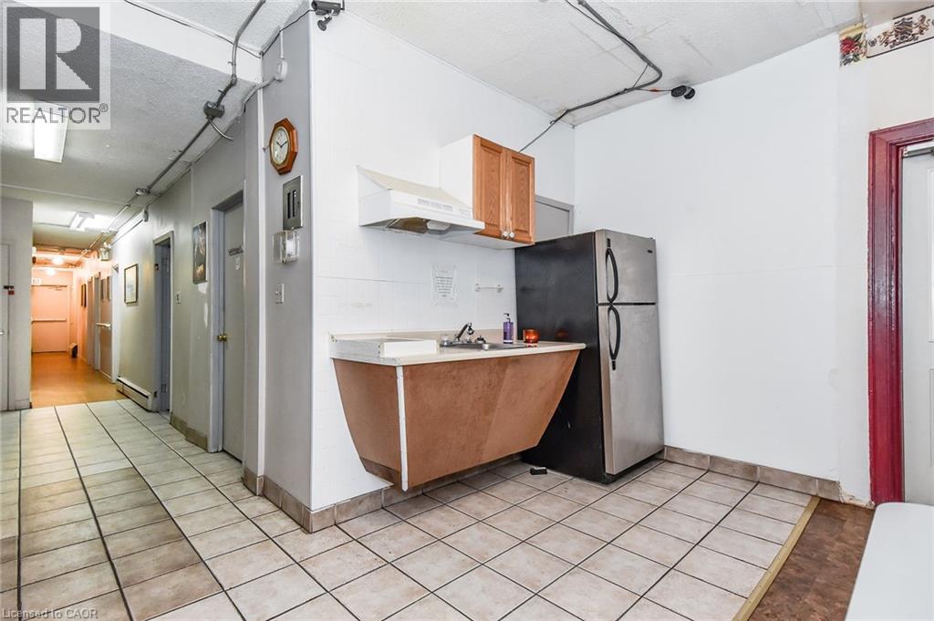 20 Elliott Street, Cambridge, Ontario  N1R 2J2 - Photo 17 - 40803195