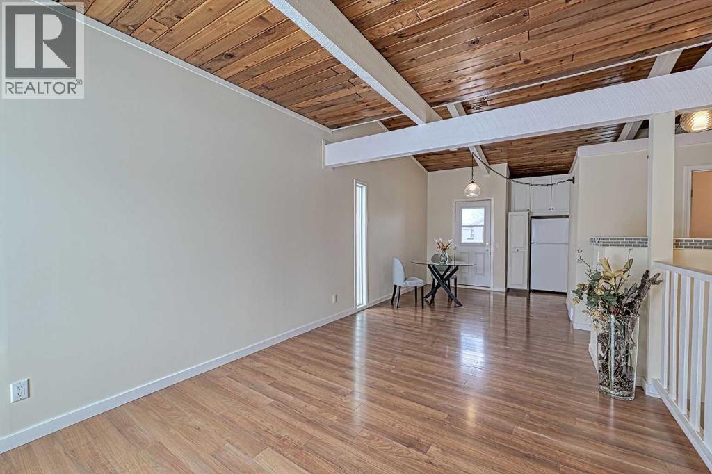 9930 26 Street Sw, Calgary, Alberta  T2V 4E9 - Photo 7 - A2297671