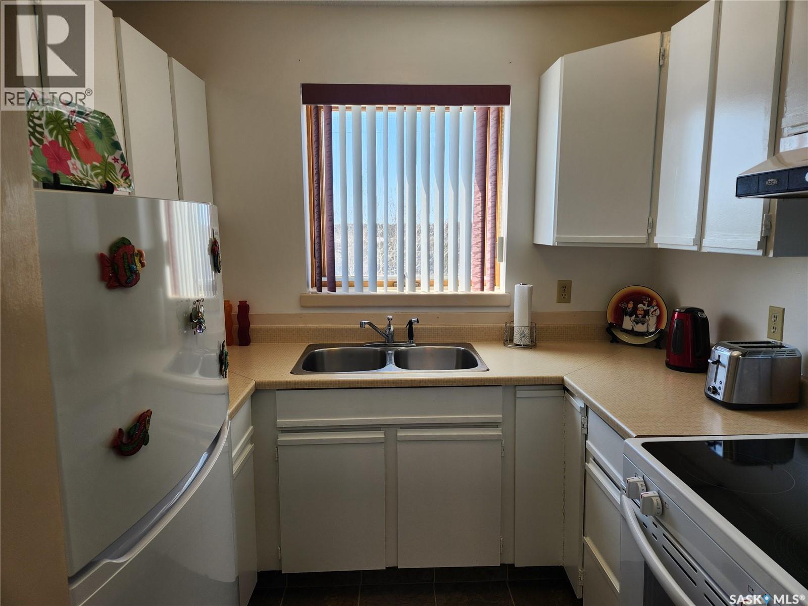 308 102 Manor Drive, Nipawin, Saskatchewan  S0E 1E0 - Photo 6 - SK033580