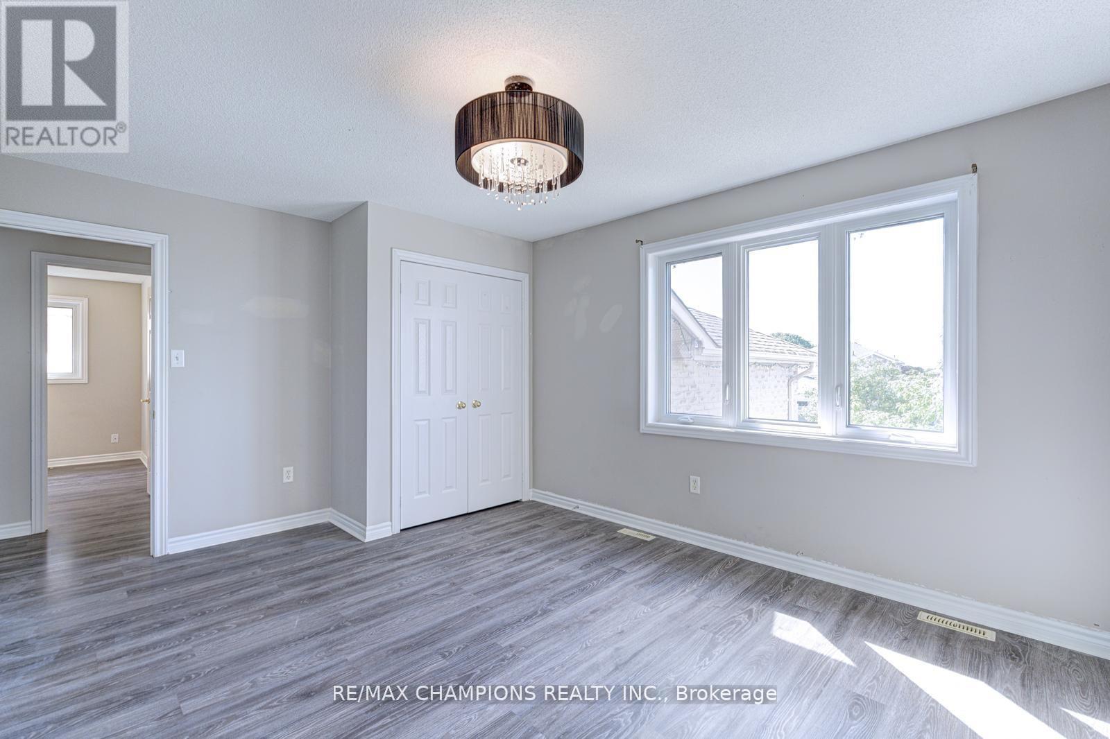 20 Bell Street, Barrie, Ontario  L4N 0J2 - Photo 36 - S13024880