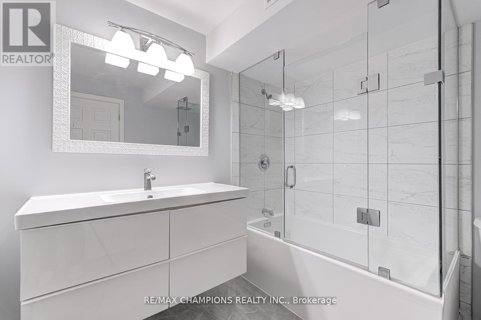 20 Bell Street, Barrie, Ontario  L4N 0J2 - Photo 39 - S13024880