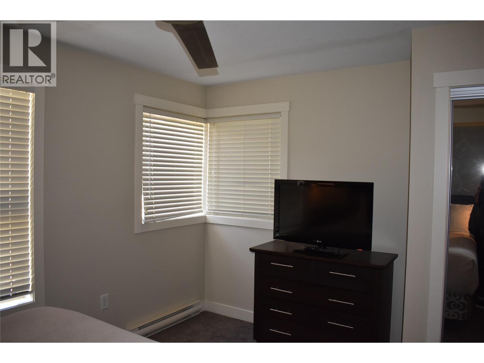 2049 Summit Drive Unit# 414d Lot# 34, Panorama, British Columbia  V0A 1T0 - Photo 12 - 10384372