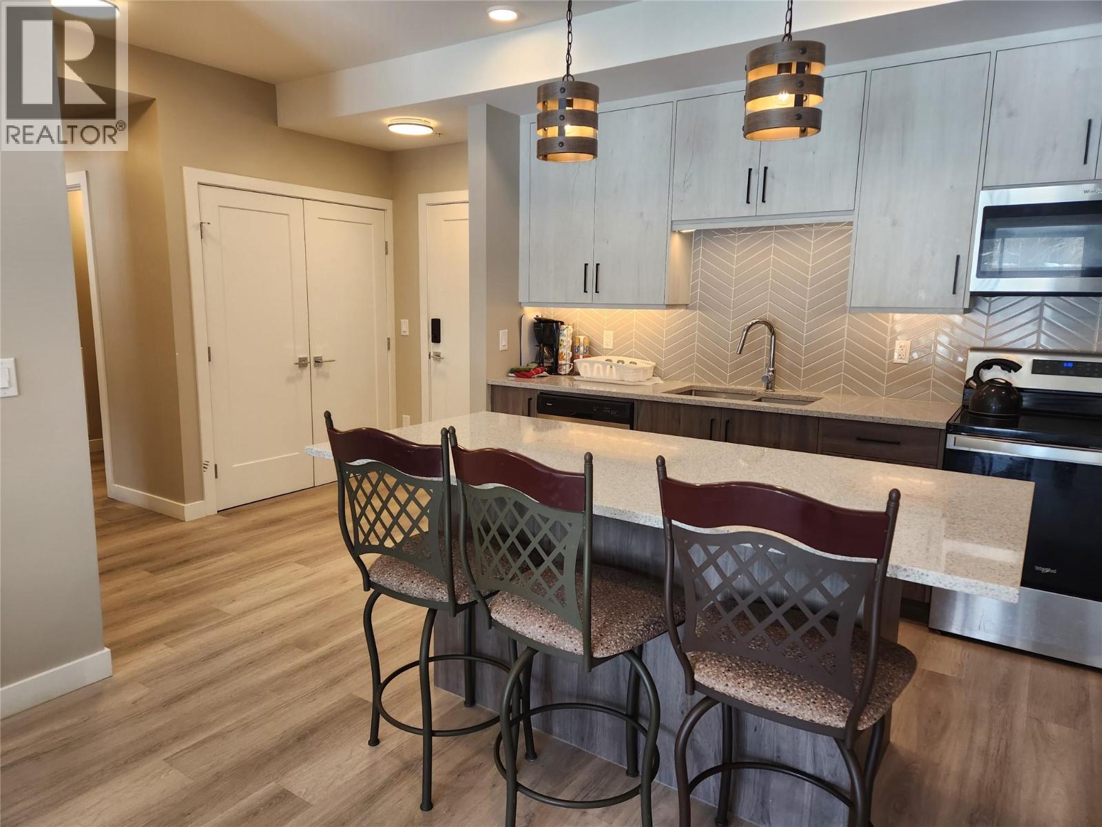 1200 11 Avenue Unit# 201, Golden, British Columbia  V0A 1H0 - Photo 6 - 10384170