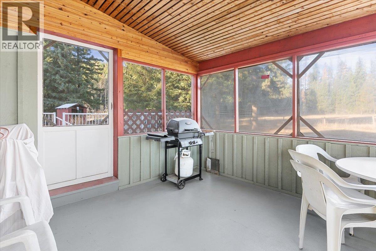 1215 Trinity Valley Road, Lumby, British Columbia  V0E 2G4 - Photo 12 - 10384157