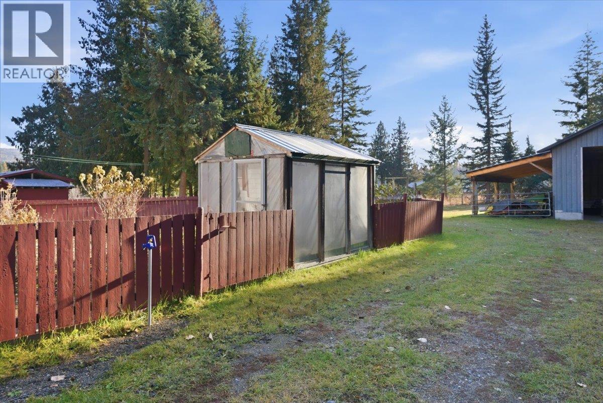 1215 Trinity Valley Road, Lumby, British Columbia  V0E 2G4 - Photo 36 - 10384157