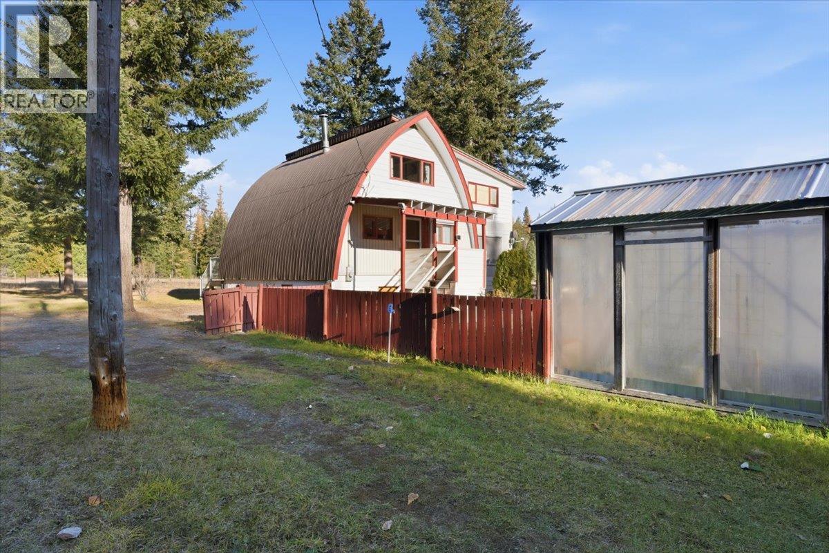 1215 Trinity Valley Road, Lumby, British Columbia  V0E 2G4 - Photo 37 - 10384157