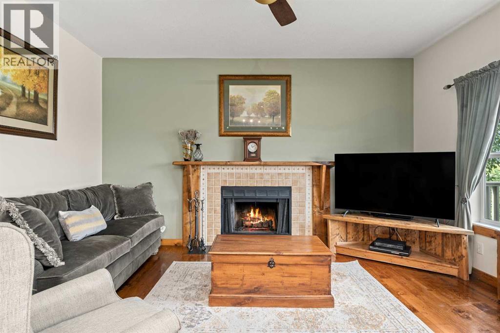 122 Hidden Creek Heights Nw, Calgary, Alberta  T3A 6K9 - Photo 11 - A2303964